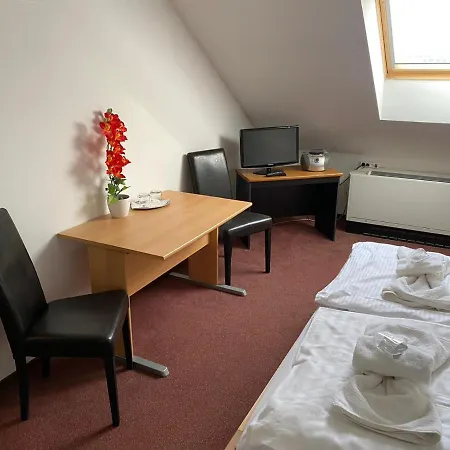 Hotel Astory 4*