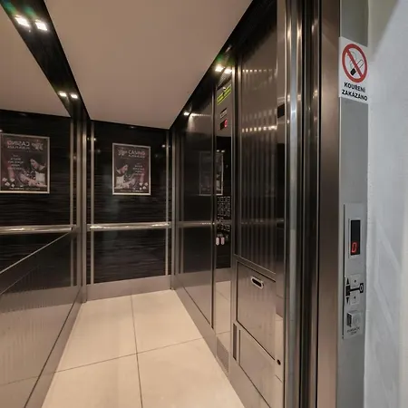 Hotel Astory